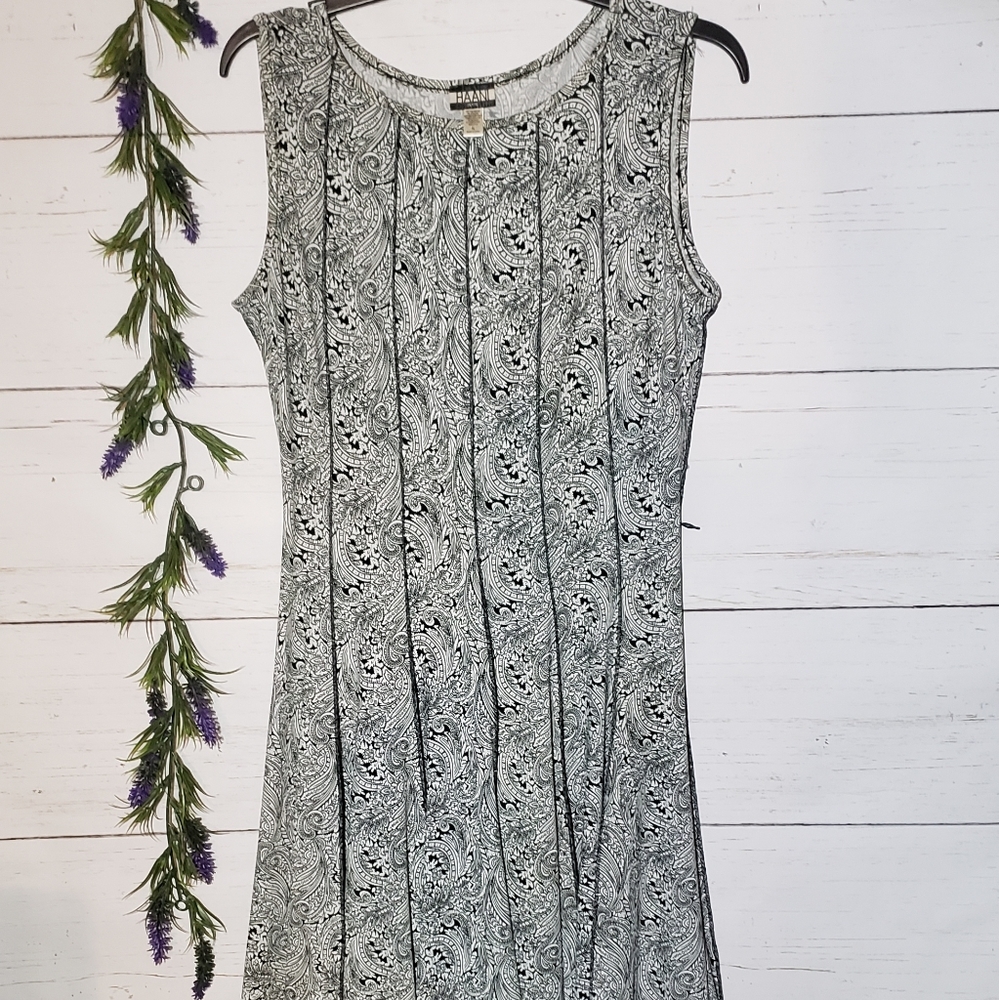 Beautiful Haani Paisley Cocktail Dress